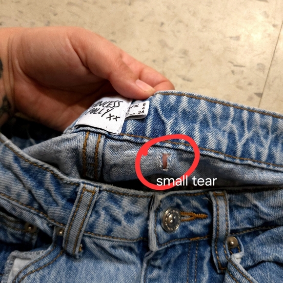 Princess Polly | Blue Distressed Women's Straight Leg Jean - Picture 13 of 13